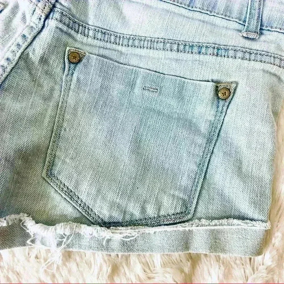 Altar’d State Frayed Distressed Denim Jean Shorts - Picture 10 of 11